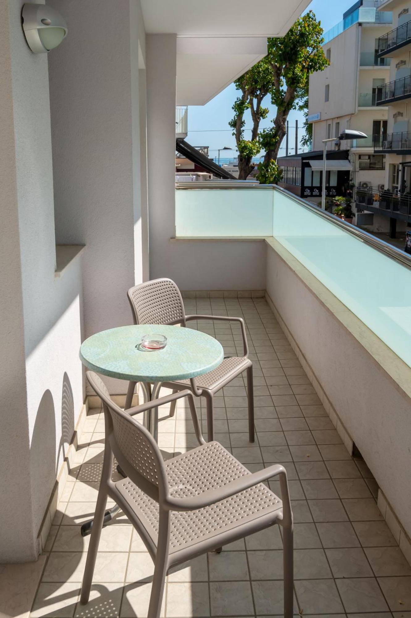 Residence Marzia Rimini Exterior photo